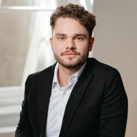 Dominik Djojic Email