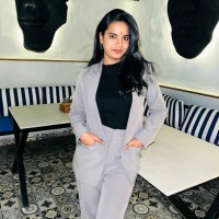 Khushi Sharma Email