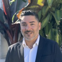Lambda Employee Sam Khosroshahi's profile photo