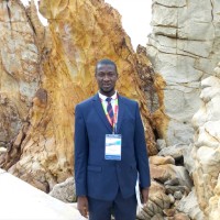 E-mail e número de telefone de Abdourahmane Dioubate