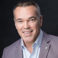 Email e telefono di Michael Taylor