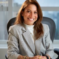 Amanda Ribeiro Email
