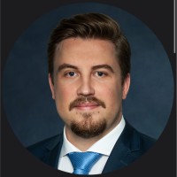 Maximilian Woiczikowsky Email