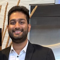 LauraMac Employee Nihar Varanasi's profile photo