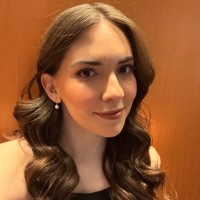 CNBC Employee Annie Nova's profile photo