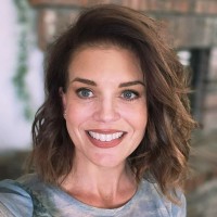 Kate Hernandez Email