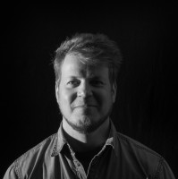 Mikael Komu Email