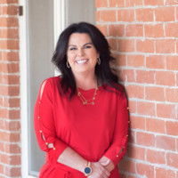 RE/MAX Desert Showcase Employee Barbie Lindsey's profile photo
