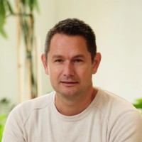 Andreas Lind Email