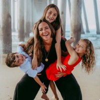 Nicole Hammond Email & Phone Number