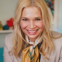 Kelly Vess Email & Phone Number