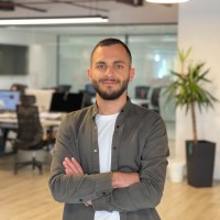 Erblin Pelaj Email