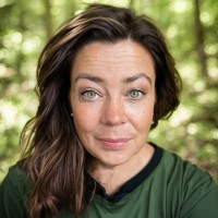 Jennifer Graves Email & Phone Number