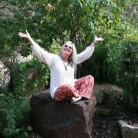 Siobhan Hutchinson Email & Phone Number