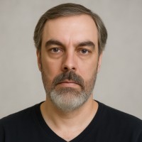 Daniel Assis Loureiro da Silva Email