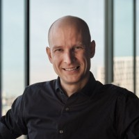 E-mail e número de telefone de Edgeir Aksnes