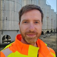 David Mareš Email