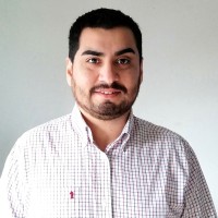 Carlos Yañez Email