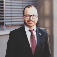 Stefan Horn Email