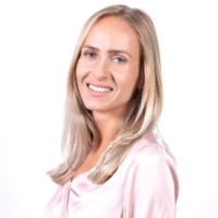 Alexandra Lukačinová Email