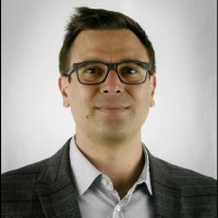 Nicolas Bucher Email