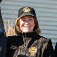 HomEq Employee Lisa Giroux's profile photo