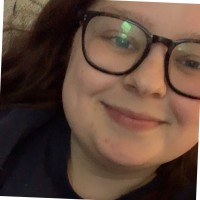 Kelsi Wells Email & Phone Number