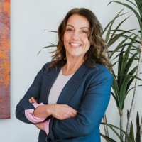 CrowdStrike Employee Tracey Mills's profile photo