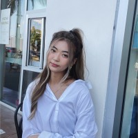 Eileen Lee Email