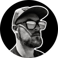 @hotel Employee Andy Acs's profile photo