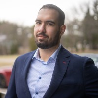 Qualified Financial Services Employee Parsa Yahyazadeh's profile photo