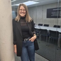 Julia Heindl Email