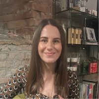 me&u Employee Emma Carroll's profile photo