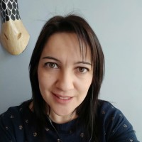 Daida R. Email