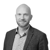 Poul Østergaard Email