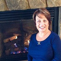 Lynn Asmussen Email & Phone Number