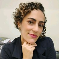 Fernanda Mota Email