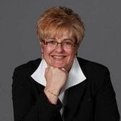 Karen Wood Email & Phone Number