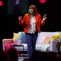 Amanda Cox Email & Phone Number