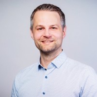 Thomas Moll Email