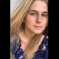 Giulia Mazza Email