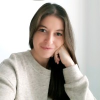 Nicole Lobba Email