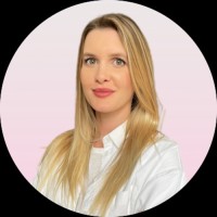 Seeqle Employee Hélène Gouyette's profile photo