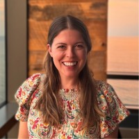 Desmos Employee Courtney Arifin's profile photo