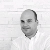 Matteo Pasetti Email