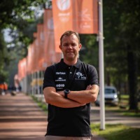 Joost Kling Email