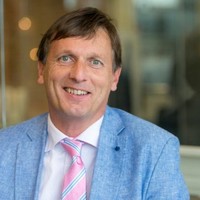 Bas van Beek Email