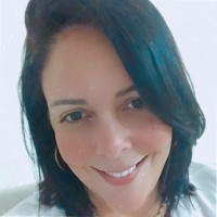 E-mail e número de telefone de Daniela Camardelli Villa Flor