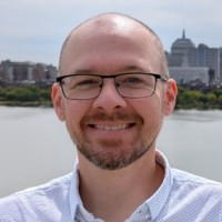 Fernando Mologne Fraga Email