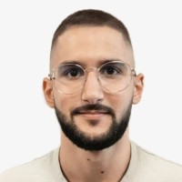 André C. Email